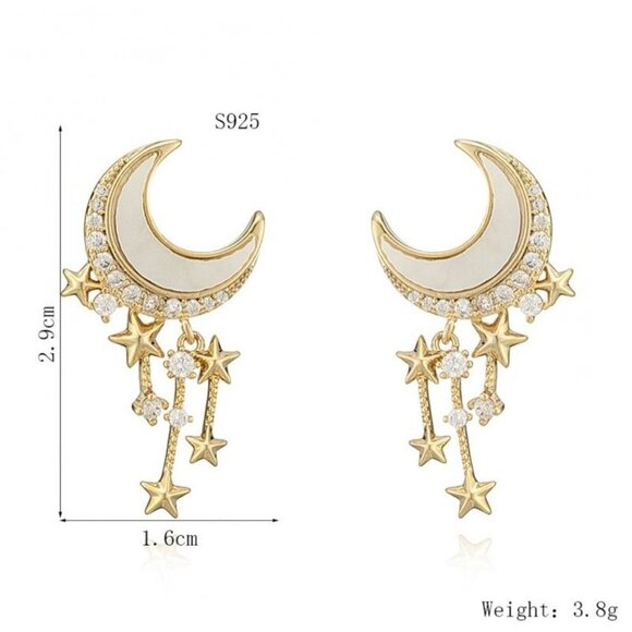 NWT 14K Gold Plated Star & Moon Sparkly Dangly Stud Earrings Women's - Picture 8 of 13